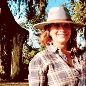 Meet your Posher, Melinda